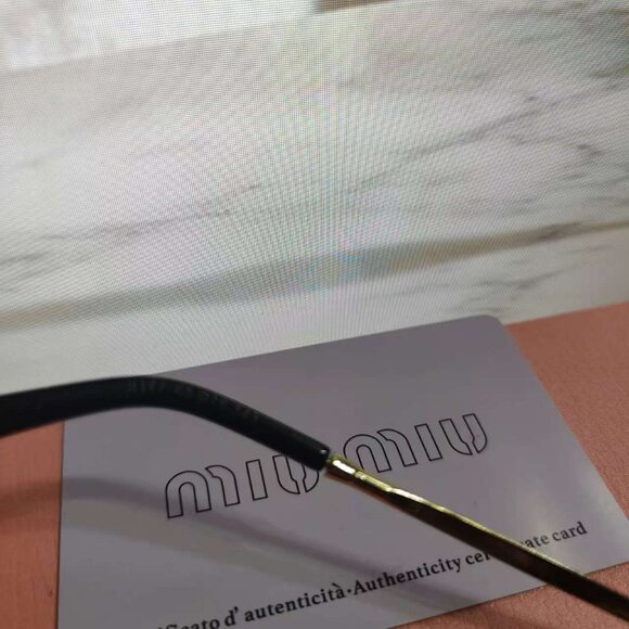 Miu Miu Square Logo Sunglasses - Trendy UV-Protective Luxury Shades - Picture 5 of 5
